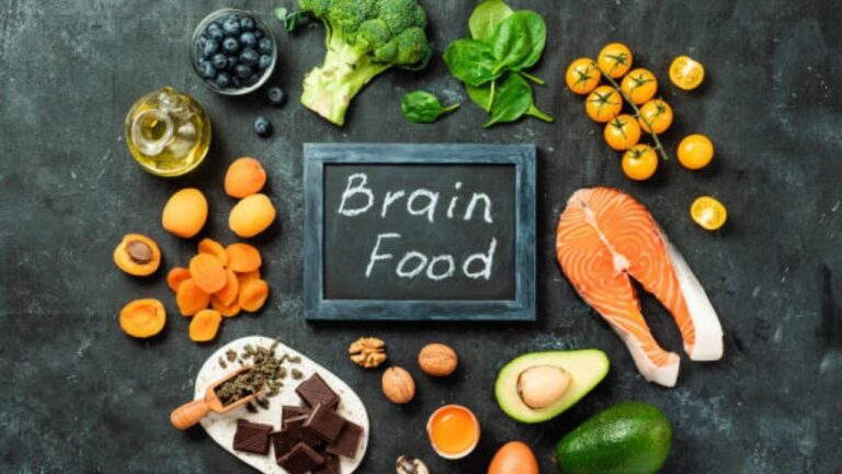 The 10 Essential Foods To Maintain Healthy Brain