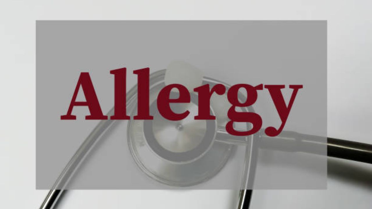 Dust mites and other types of allergen-producing mites can contaminate grain flour, and systemic reactions from hives to anaphylaxis have been reported in dust mite-allergic people after eating pancakes, grits, beignets and other grain-containing foods.